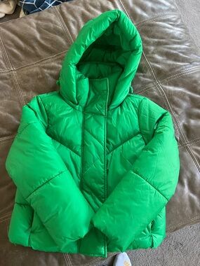 GAP Bright Green Hooded Puffer Jacket